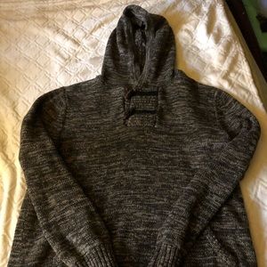 Men’s hooded sweater